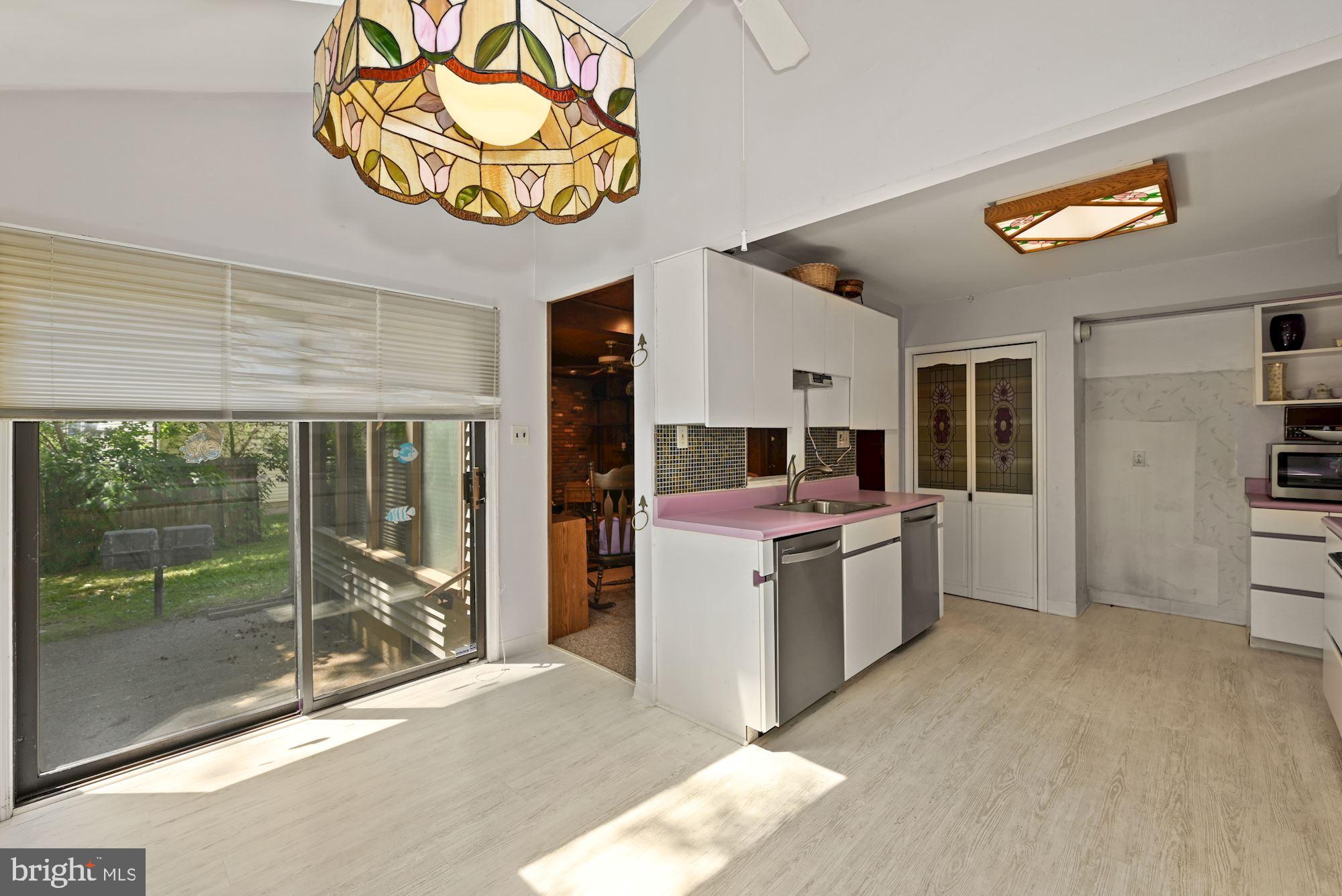 116 Greenvale Road Cherry Hill, NJ 08034 - Photo 10 of 32