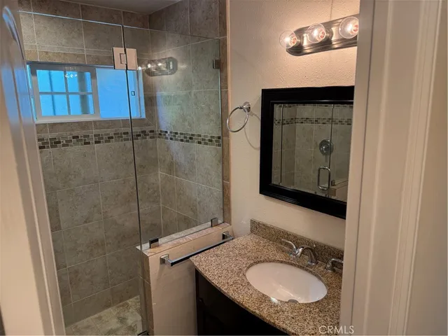 $5,000 | 2437 Fordham Drive, Costa Mesa, CA 92626