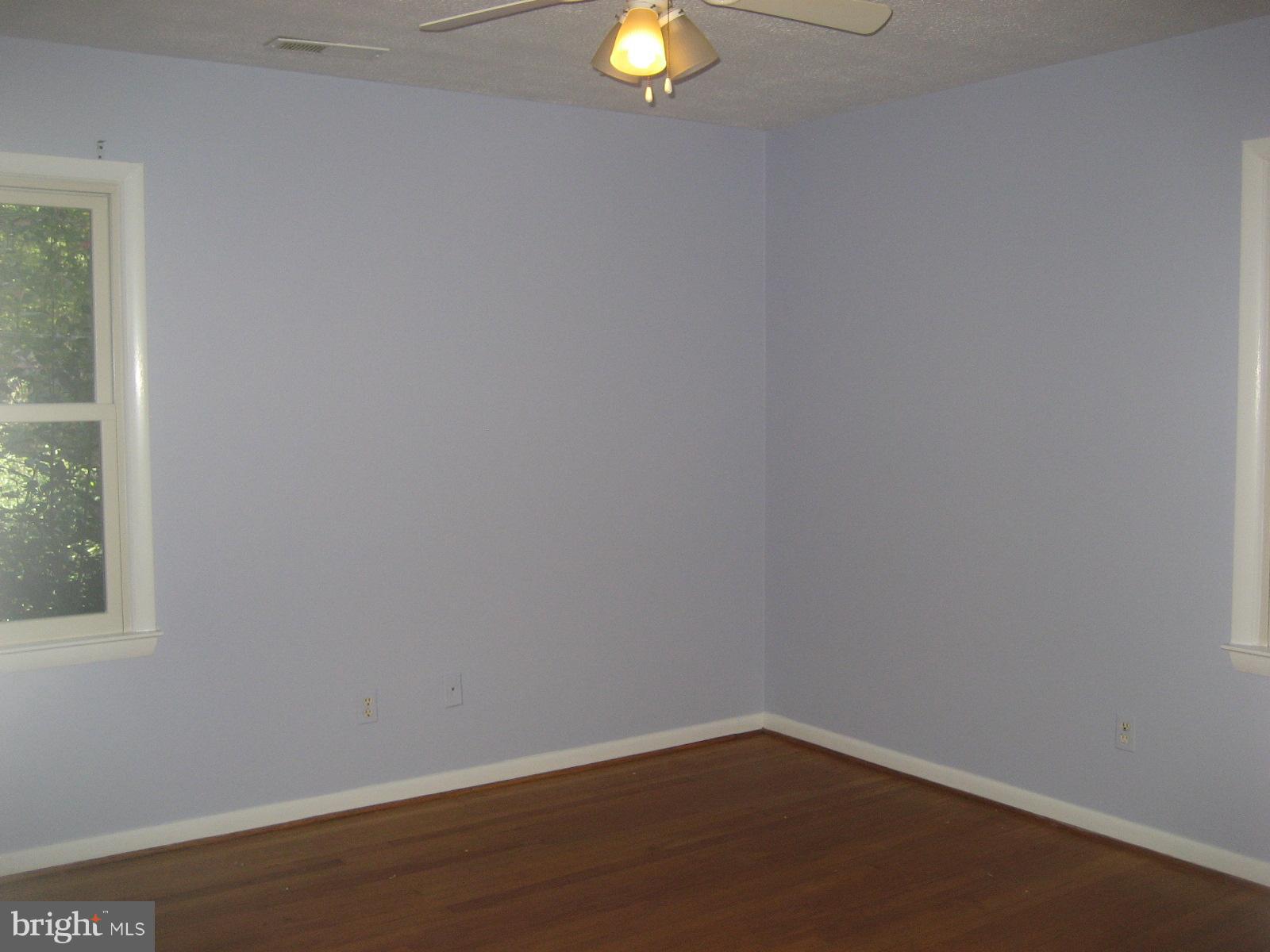 6043 Coon Tree Road The Plains, VA 20198 - Photo 12 of 30 Bedroom