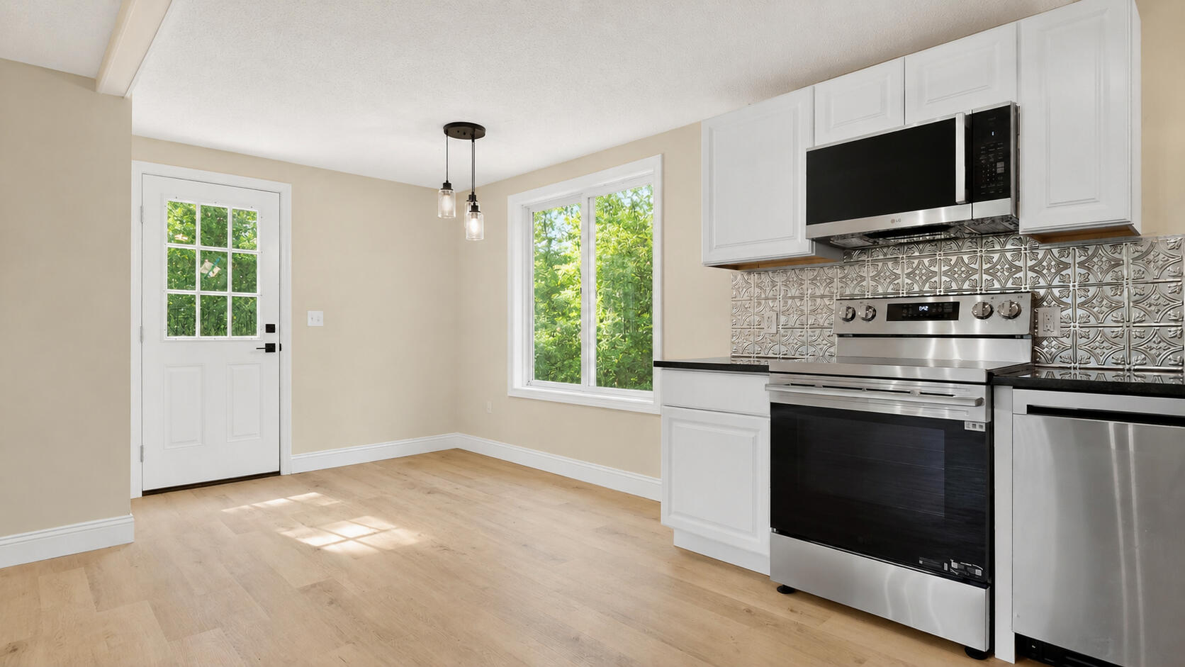 152 Blake Road Standish, ME 04084 - Photo 18 of 36