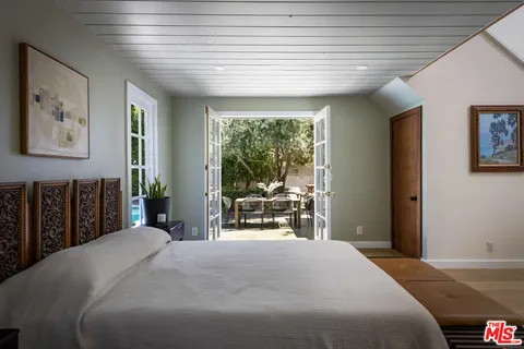 $2,175,000 | 5108 Strohm Avenue, North Hollywood, CA 91601