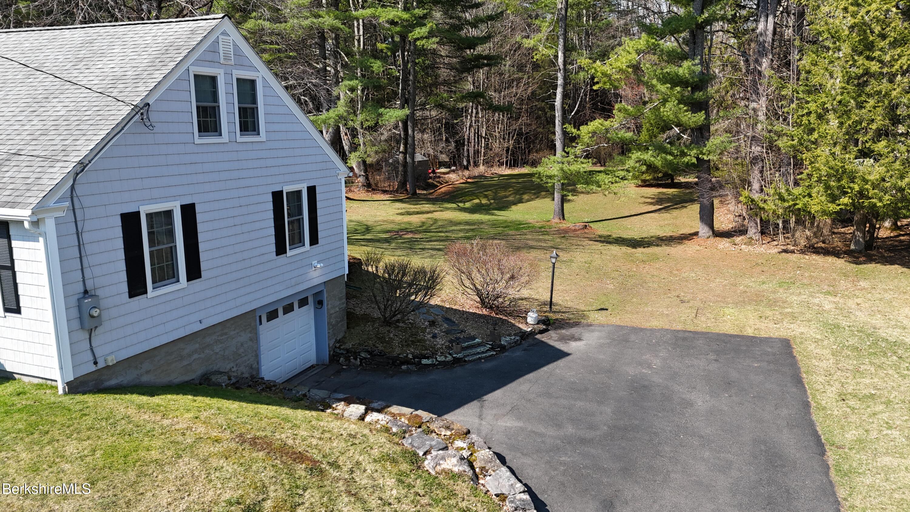 156 East New Lenox Road Pittsfield, MA 01201 - Photo 38 of 41 Drone view