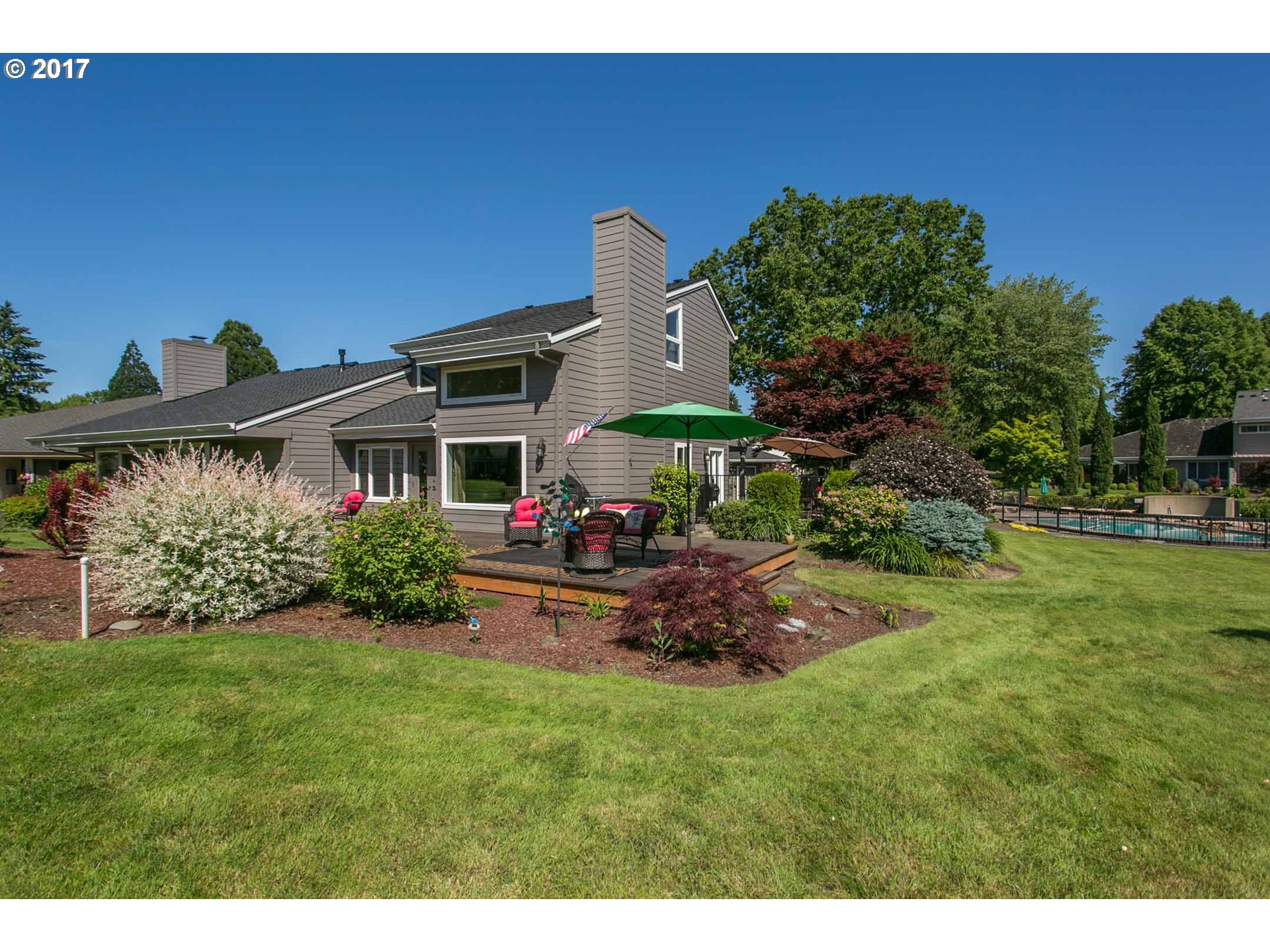 32229 Southwest Boones Bend Road Wilsonville, OR 97070 - Photo 3 of 27 Gallery Image 3