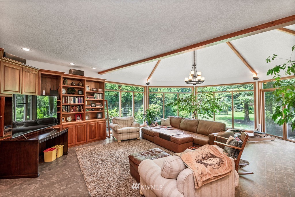 2524 Corman Road Longview, WA 98632 - Photo 12 of 30 Gallery Image 12