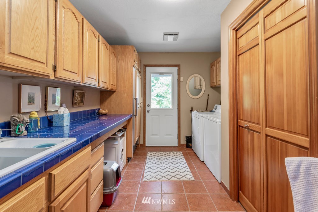 2524 Corman Road Longview, WA 98632 - Photo 20 of 30 Gallery Image 20