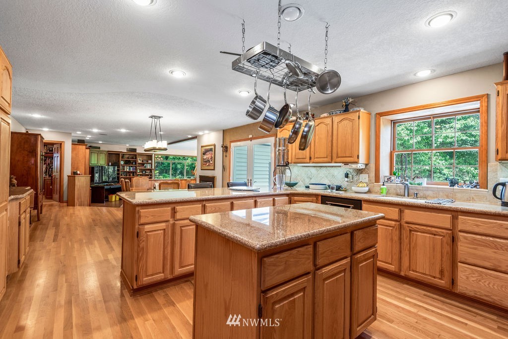 2524 Corman Road Longview, WA 98632 - Photo 9 of 30 Gallery Image 9