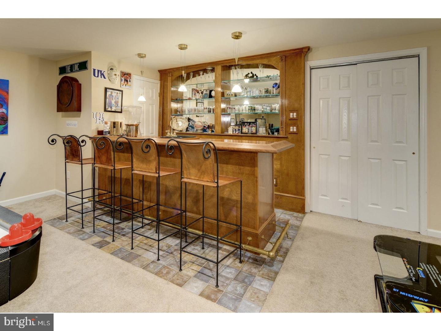 13 Apple Orchard Road Moorestown, NJ 08057 - Photo 19 of 21 Wet Bar