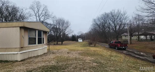 $99,000 | 5208 Walsh Road, Walsh, IL 62297