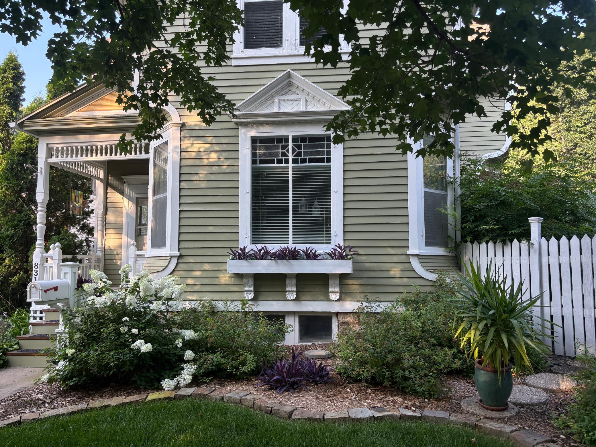 831 Central Avenue Red Wing, MN 55066 - Photo 2 of 59