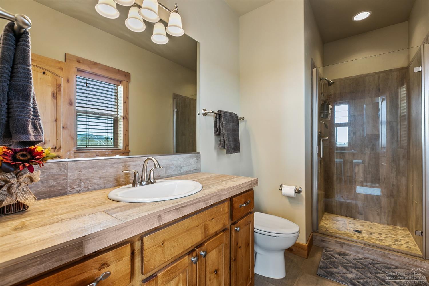 20612 Harper Road Bend, OR 97703 - Photo 10 of 25 Additional Photo