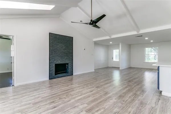 $359,900 | 933 Charleston Court, Bedford, TX 76022