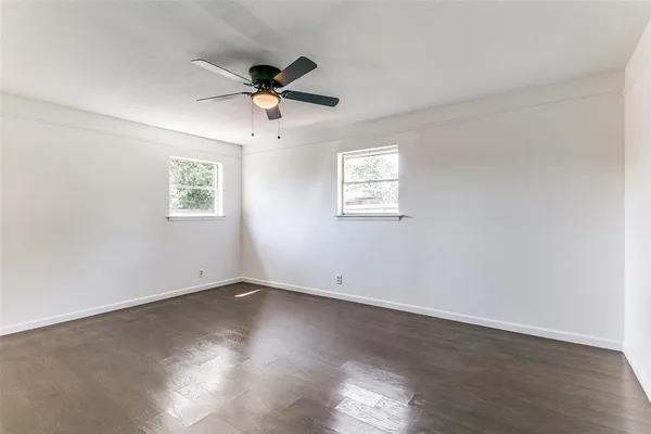 $359,900 | 933 Charleston Court, Bedford, TX 76022