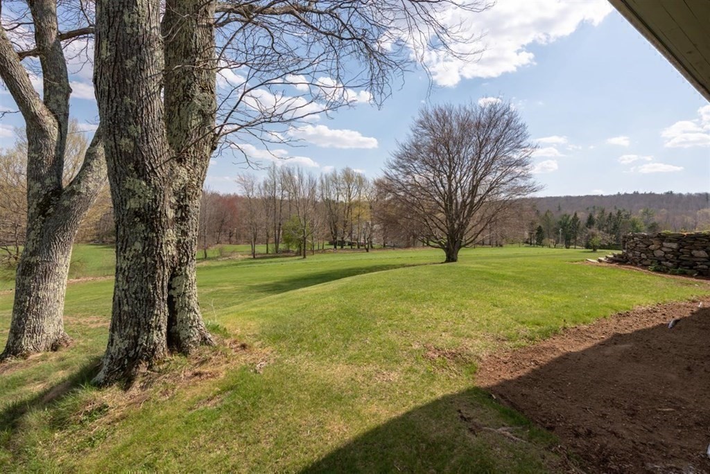 590 S Road Holden, MA 01520 - Photo 38 of 40 Gallery Image 38