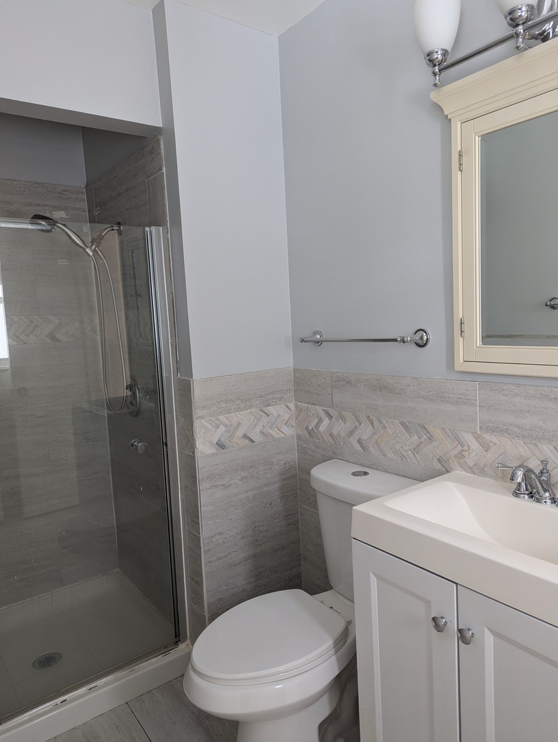 94 Jf Kennedy Boulevard Elk Grove Village, IL 60007 - Photo 9 of 10