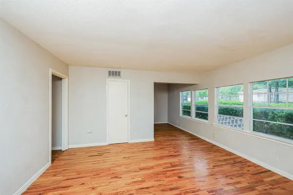 $1,675 | 5175 Cardiff Street, Dallas, TX 75241