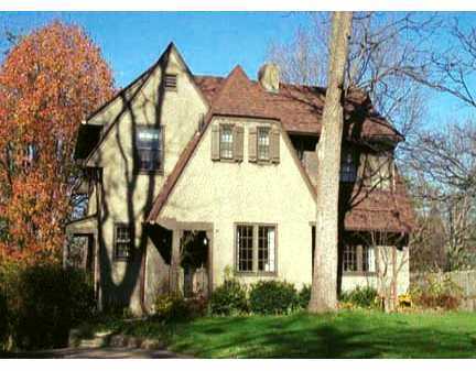 2131 Edgehill Road Louisville, KY 40205 - Photo 1 of 1 Primary Photo