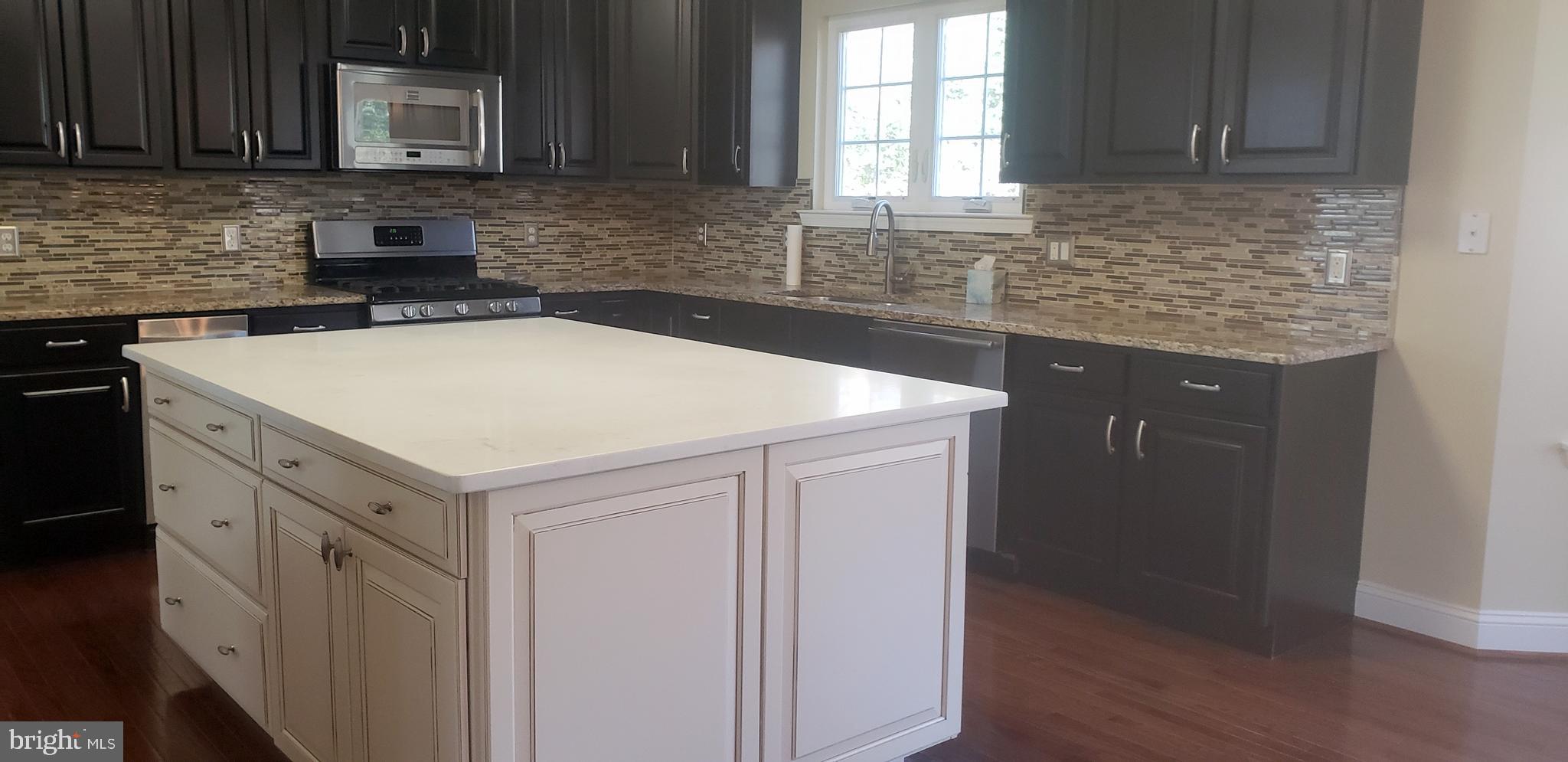 1068 Rimrock Road Lusby, MD 20657 - Photo 13 of 48 53X77 quartz island