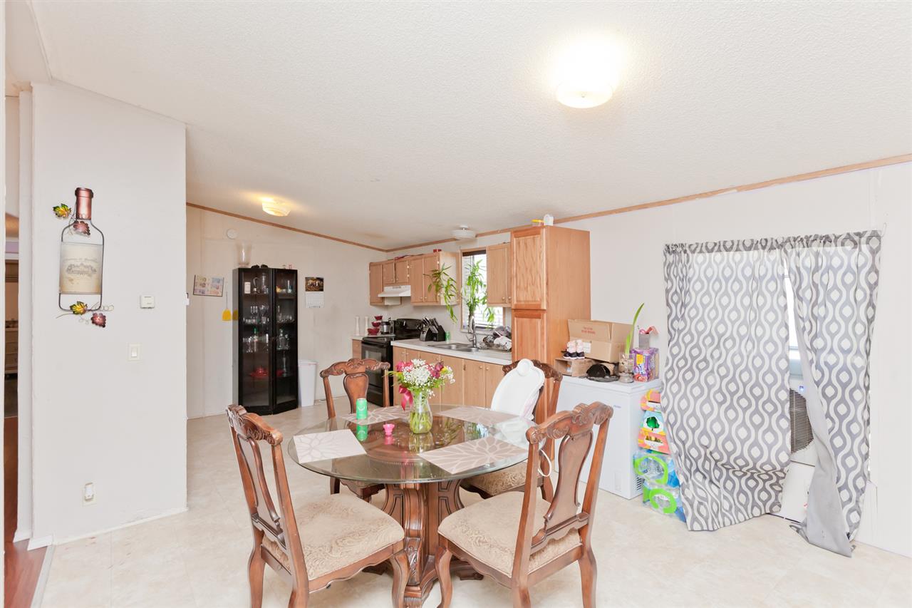 424 32 Road, Unit 292 Clifton, CO 81520 - Photo 11 of 35 a view of a dining room with furniture