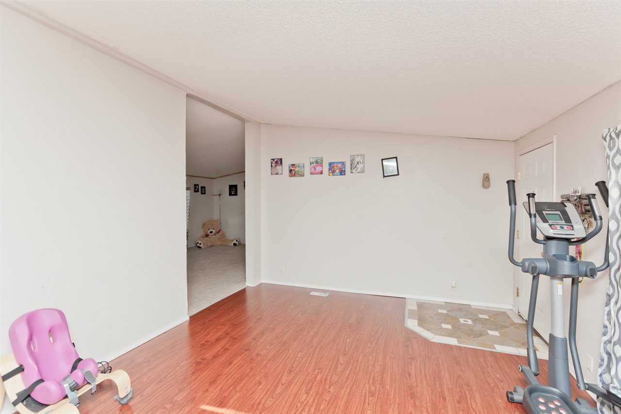424 32 Road, Unit 292 Clifton, CO 81520 - Photo 5 of 35 a view of empty room with wooden floor