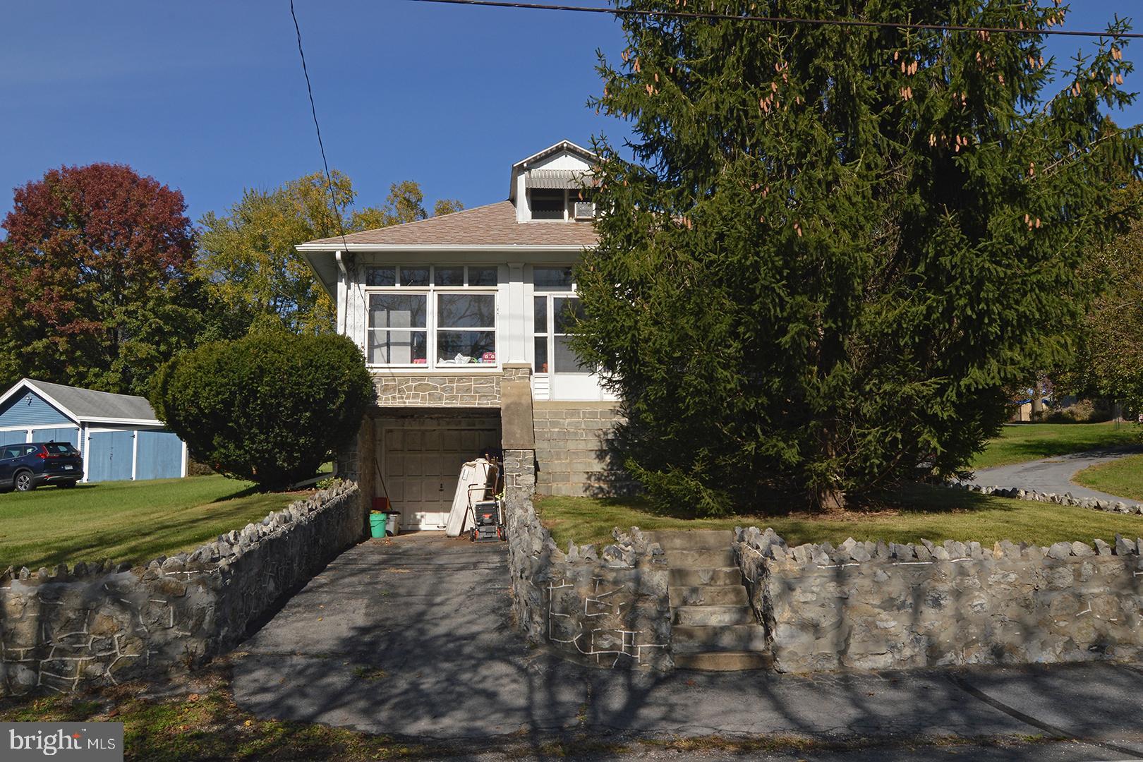 823 Leiszs Bridge Road Reading, PA 19605 - Photo 4 of 49