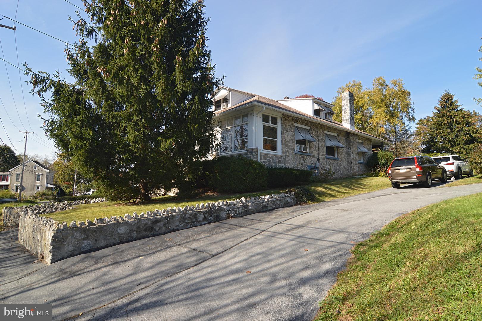 823 Leiszs Bridge Road Reading, PA 19605 - Photo 7 of 49