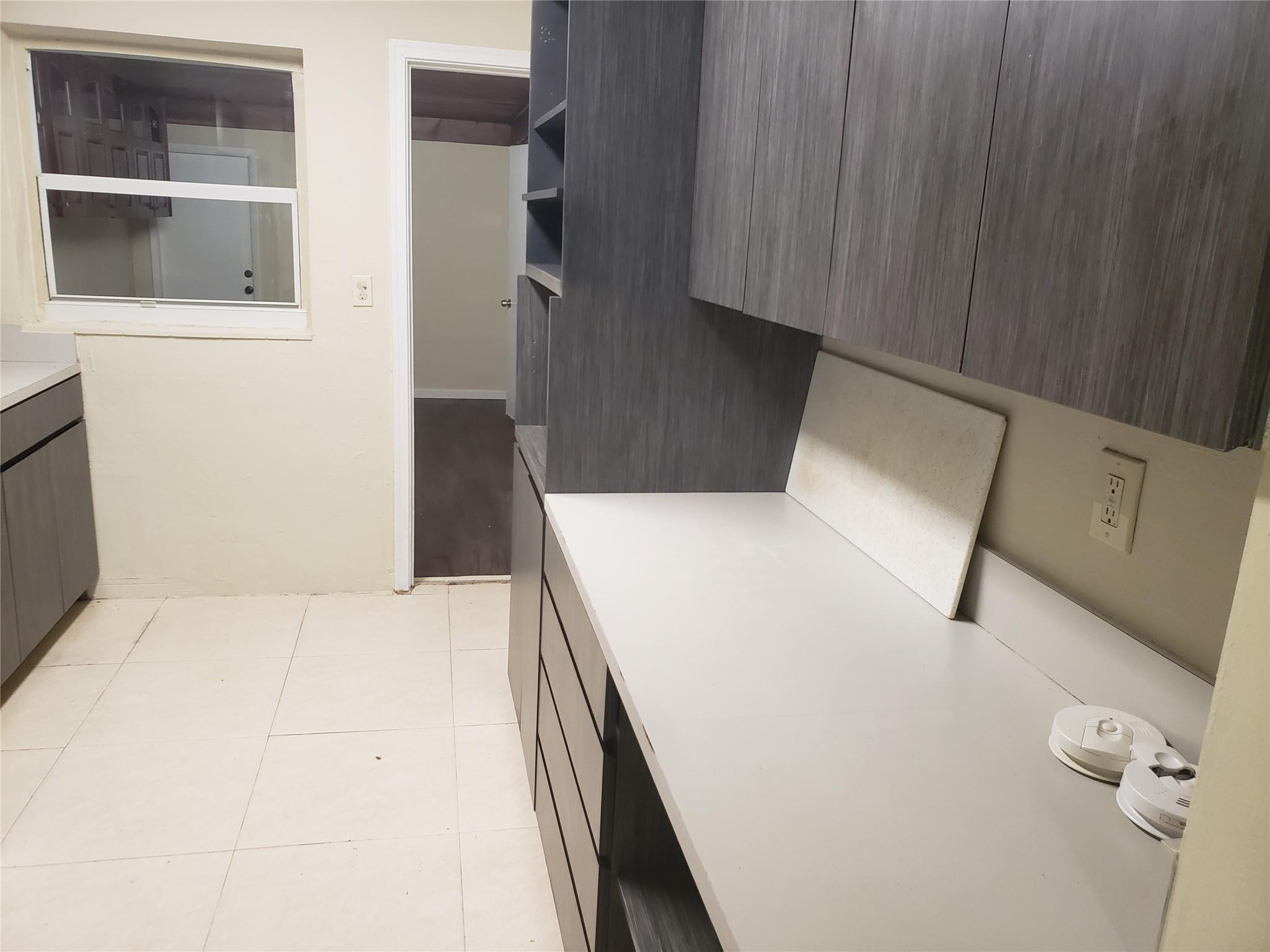 511 Northwest 104th Street, Unit 511 Miami, FL 33150 - Photo 5 of 17 Photo 5