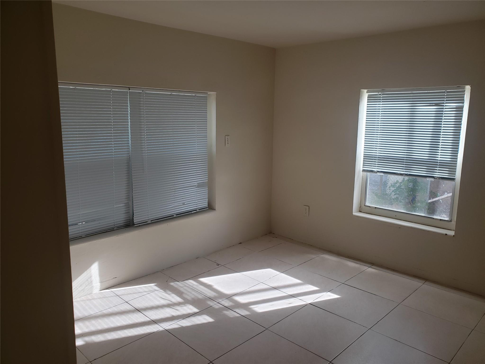 511 Northwest 104th Street, Unit 511 Miami, FL 33150 - Photo 9 of 17 Photo 9