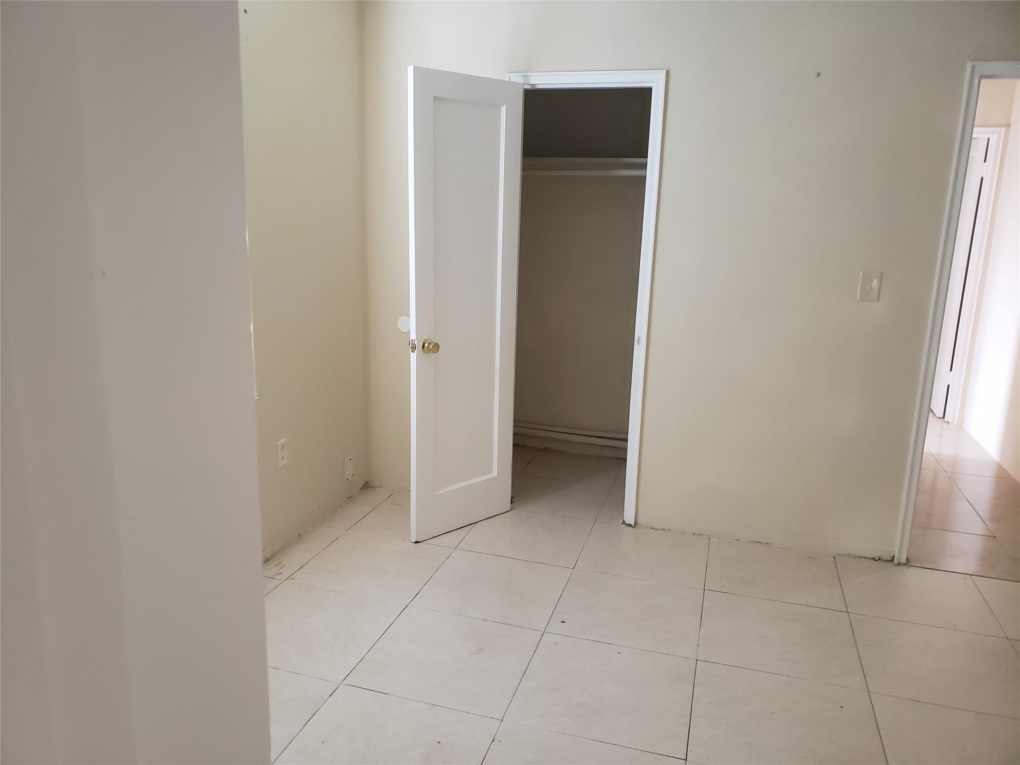 511 Northwest 104th Street, Unit 511 Miami, FL 33150 - Photo 10 of 17 Photo 10