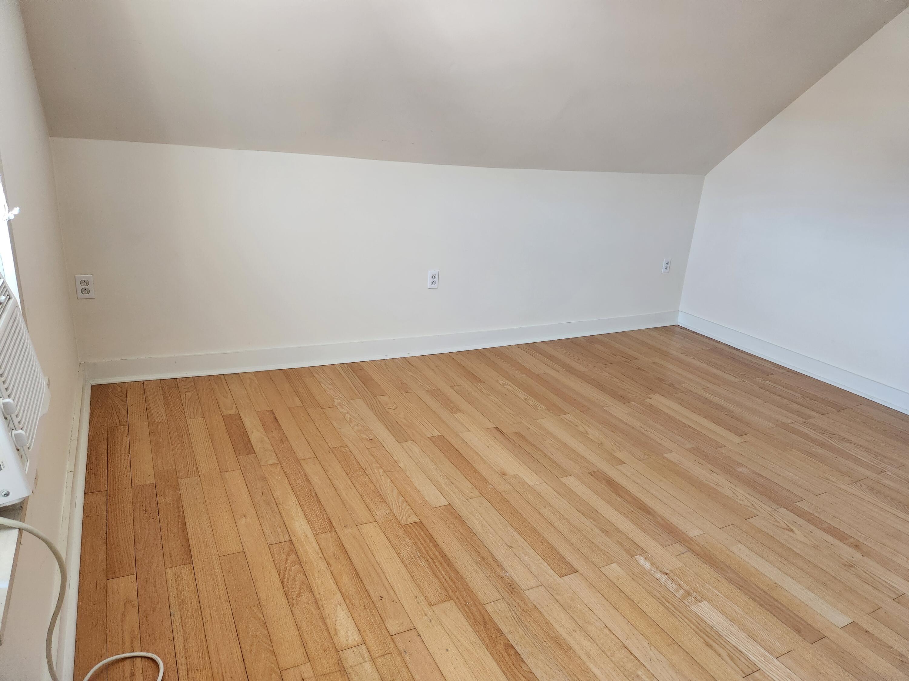 11 Center Street Brunswick, ME 04011 - Photo 18 of 35 20250414_154329