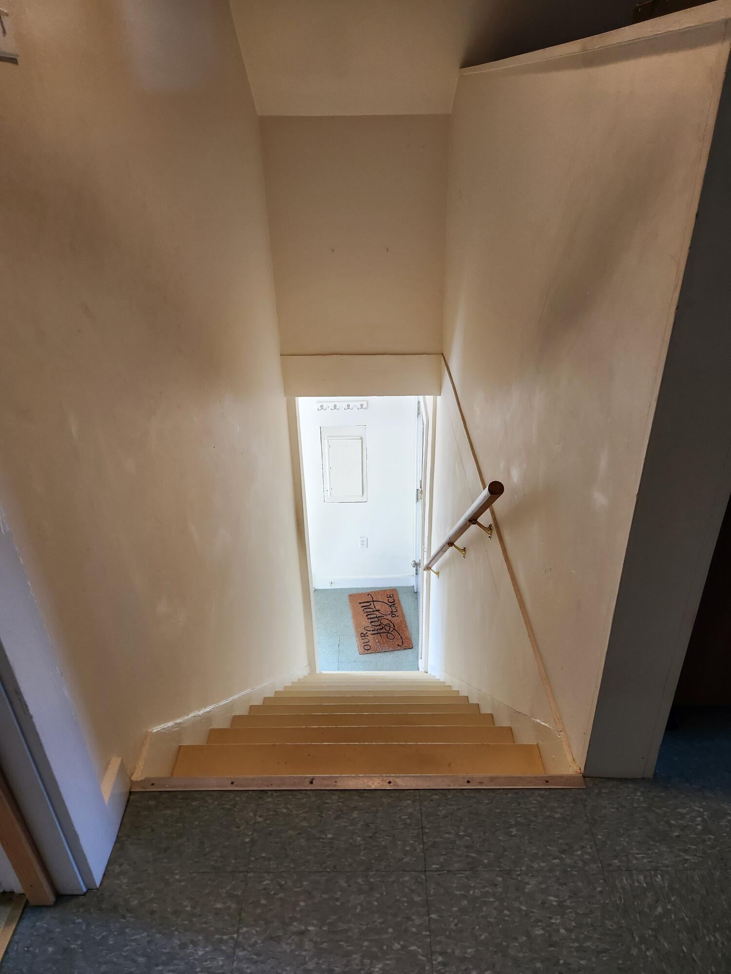 11 Center Street Brunswick, ME 04011 - Photo 22 of 35 20250414_154635