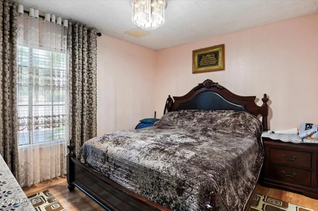 $458,000 | 143 West Michelle Drive, Phoenix, AZ 85023