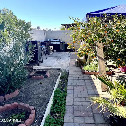 $458,000 | 143 West Michelle Drive, Phoenix, AZ 85023