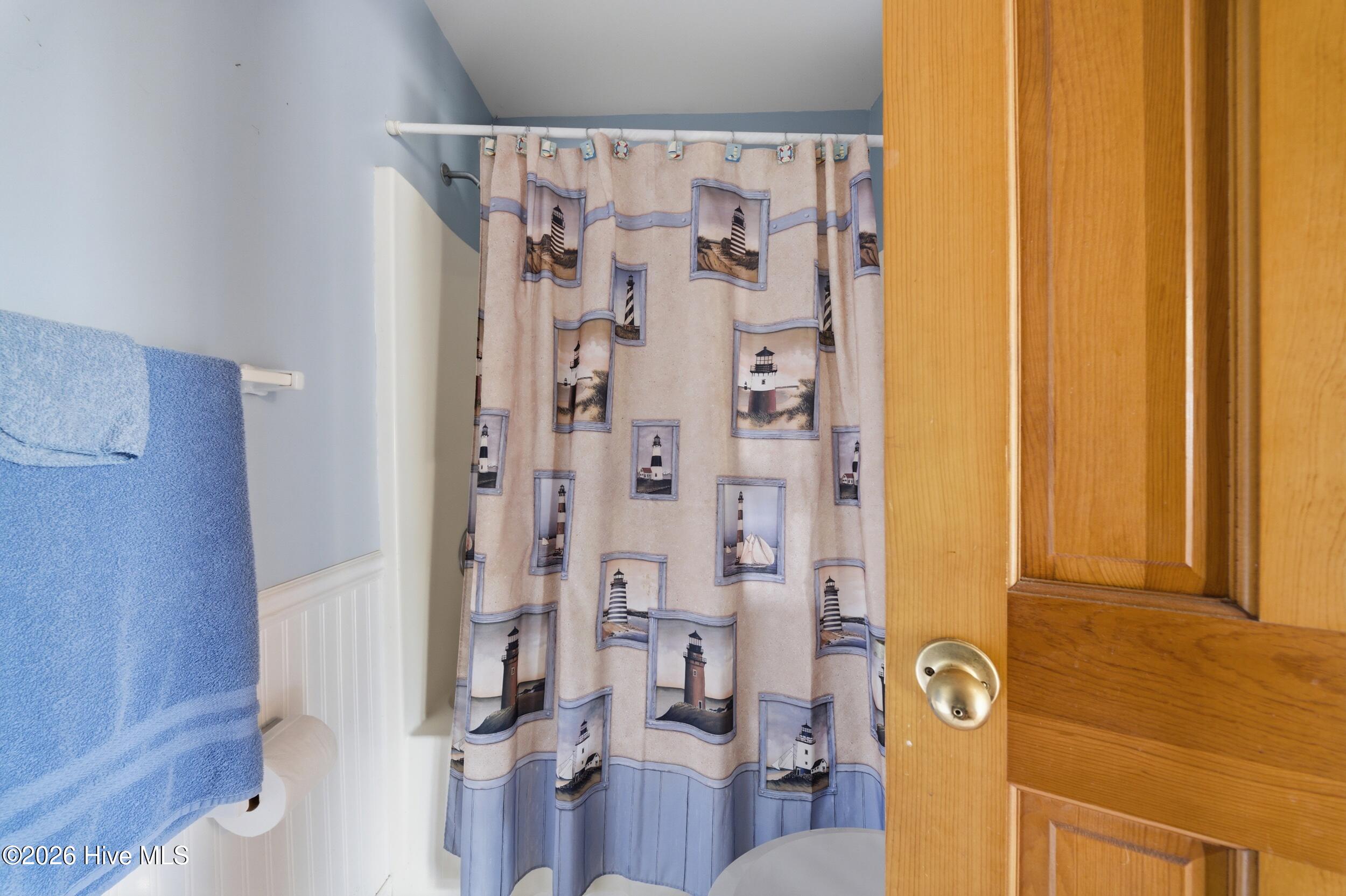 136 Simpson Road Barco, NC 27917 - Photo 24 of 54 hall bath
