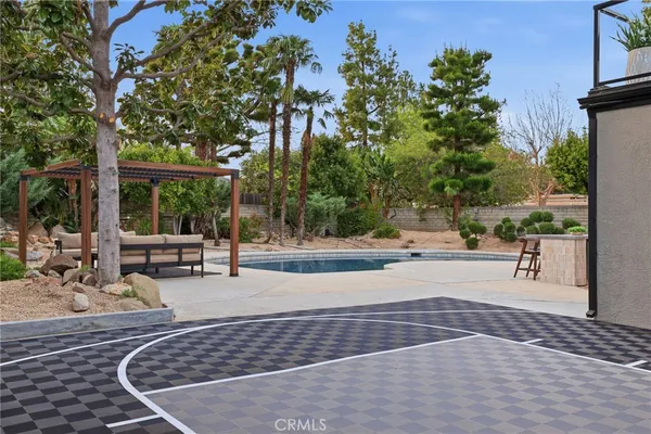 $9,500 | 10345 Oso Avenue, Chatsworth, CA 91311