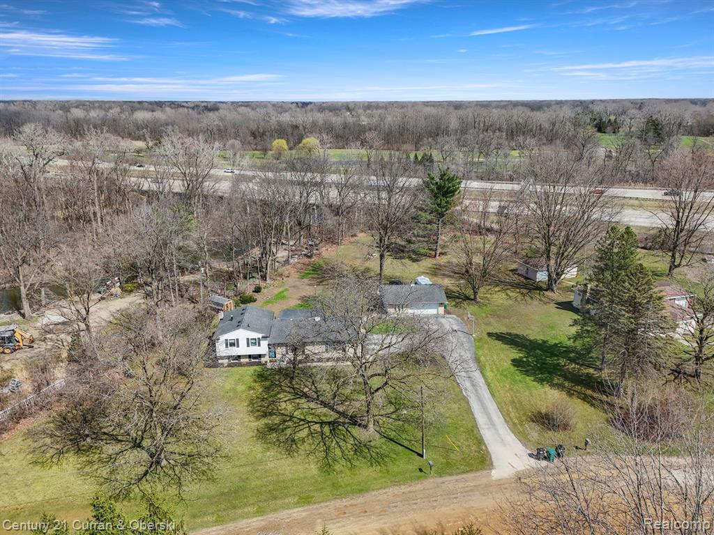 22321 Bell Road New Boston, MI 48164 - Photo 34 of 38