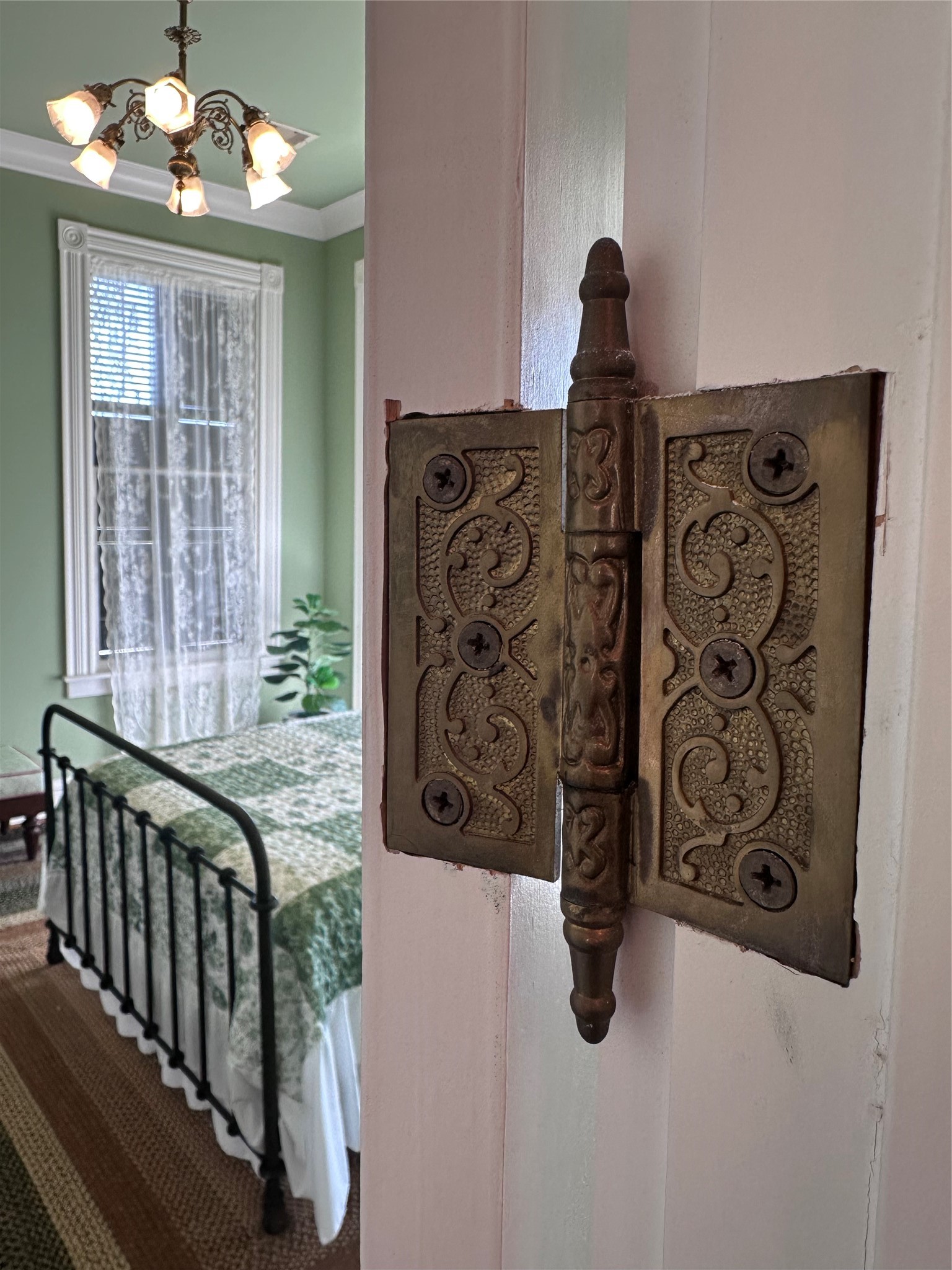 926 Winnie Street Galveston, TX 77550 - Photo 30 of 49 a view of entryway