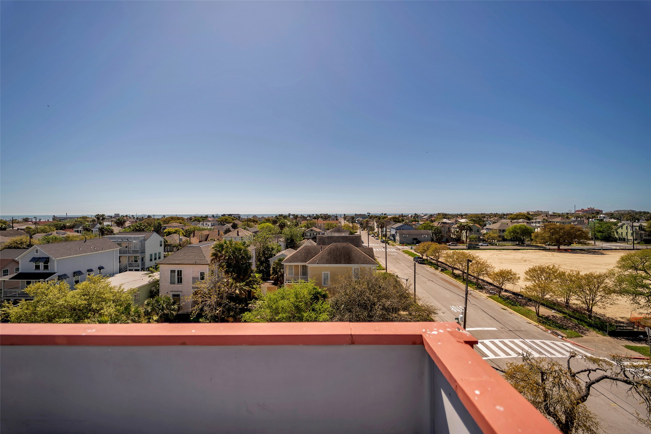 926 Winnie Street Galveston, TX 77550 - Photo 38 of 49 a view of a city and an ocean view