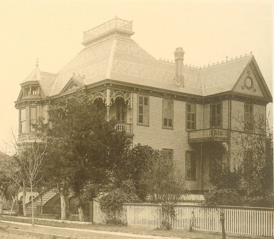 926 Winnie Street Galveston, TX 77550 - Photo 48 of 49 a view of a large building