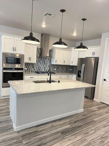 13737 Eccles Road El Paso, TX 79901 - Photo 7 of 28