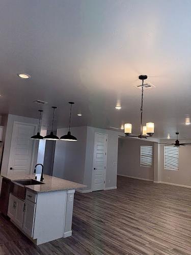 13737 Eccles Road El Paso, TX 79901 - Photo 8 of 28