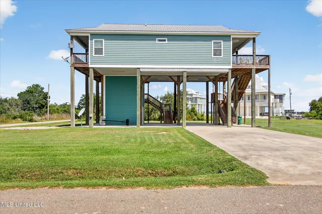 $389,000 | 4040 Borneo Street, Bay St. Louis, MS 39520