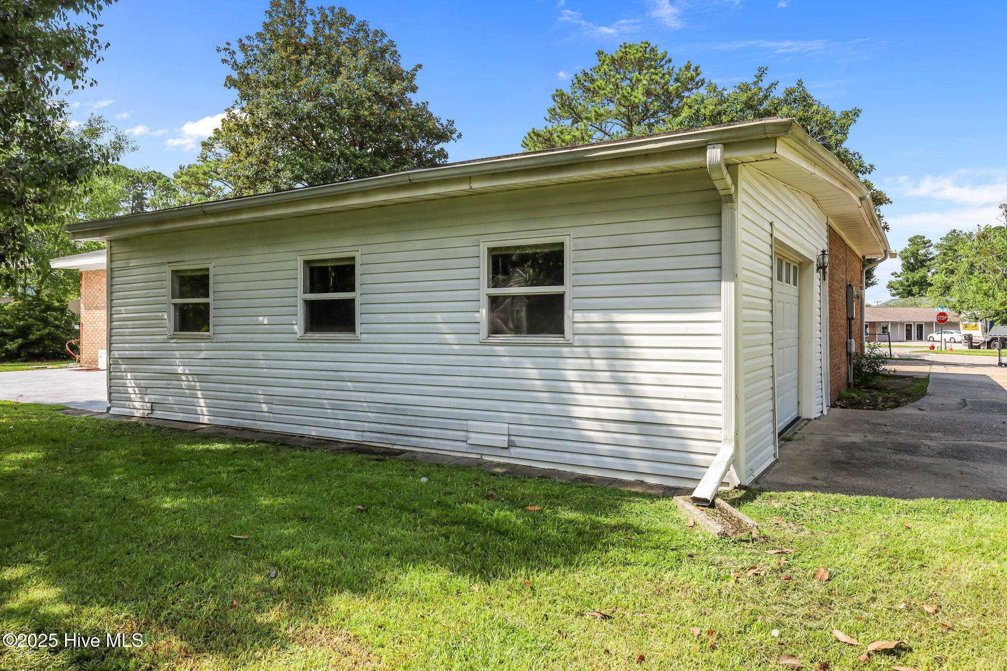 400 Winchester Road Jacksonville, NC 28546 - Photo 40 of 48 42-web-or-mls-400 Winchester Rd 098