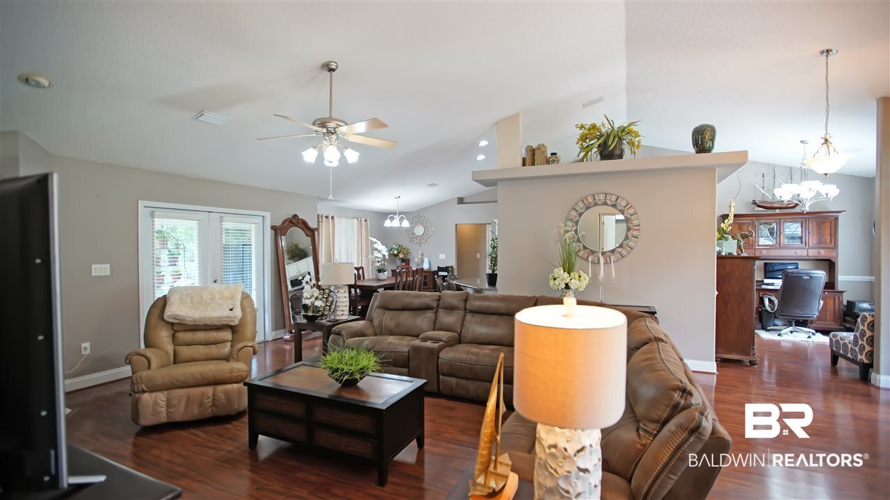 4613 Spinnaker Way Orange Beach, AL 36561 - Photo 8 of 23