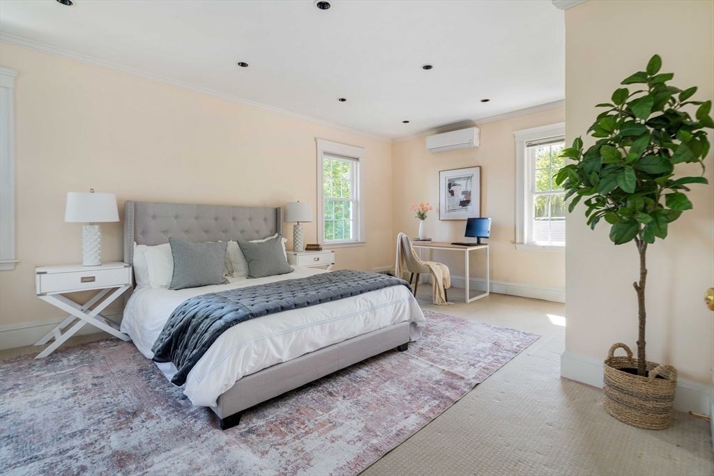 17 Chesham Road Brookline, MA 02445 - Photo 21 of 33