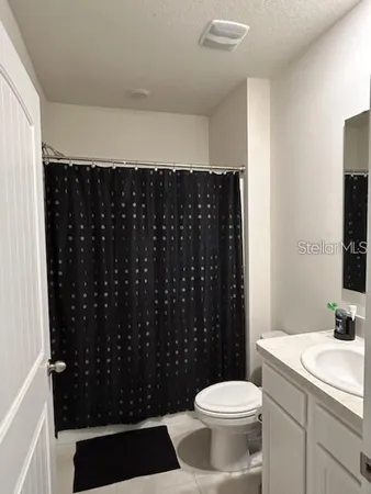 $2,300 | 20082 Royal Tern Court, Leesburg, FL 34748