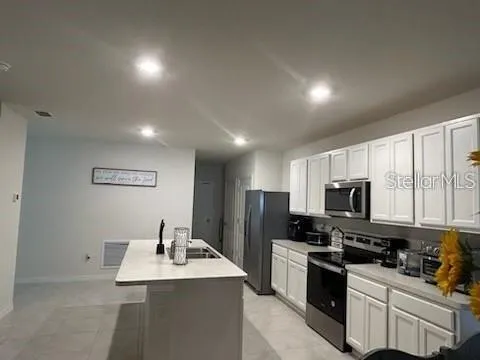 $2,300 | 20082 Royal Tern Court, Leesburg, FL 34748