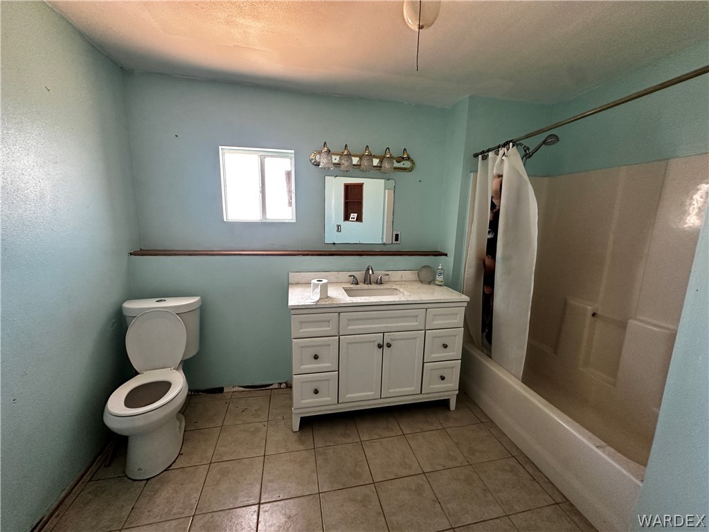 3868 Aztec Road Golden Valley, AZ 86413 - Photo 23 of 64