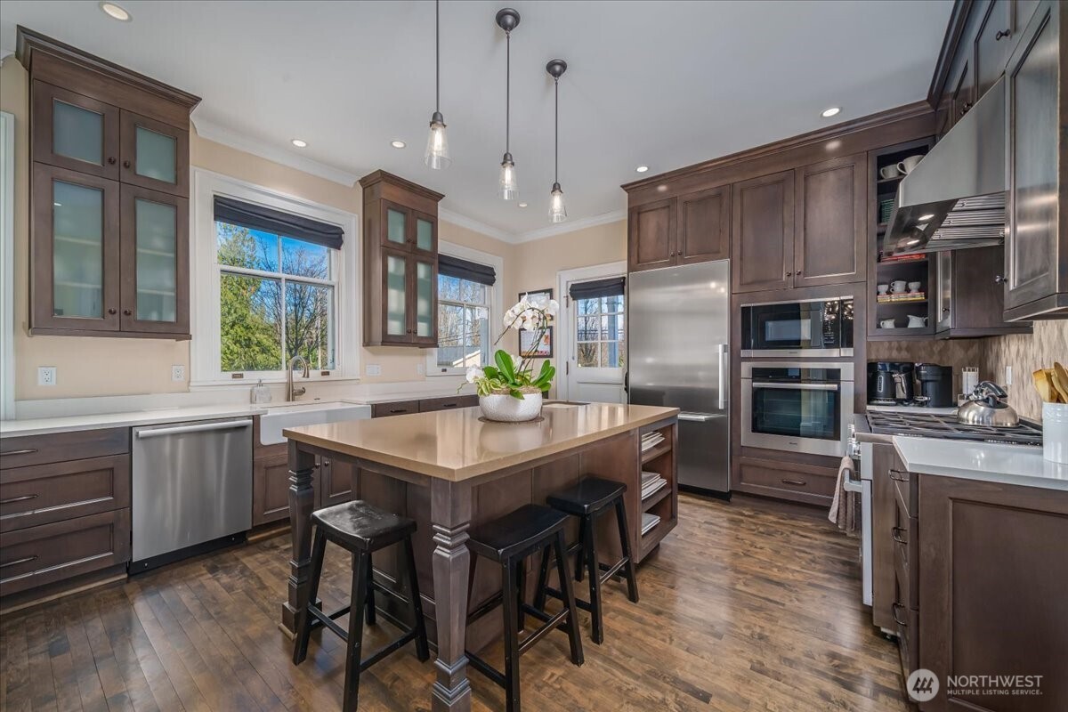 4200 Washington Avenue Seattle, WA 98199 - Photo 12 of 40