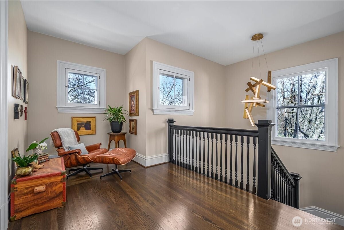 4200 Washington Avenue Seattle, WA 98199 - Photo 17 of 40
