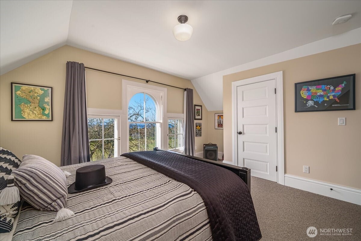 4200 Washington Avenue Seattle, WA 98199 - Photo 29 of 40